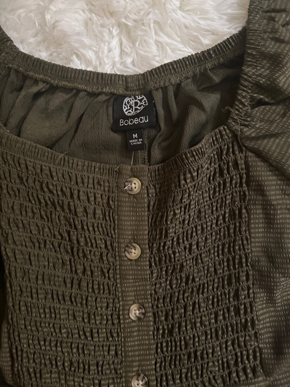 bobeau Olive Puff-Sleeve Smocked Jumpsuit - Picture 2 of 10